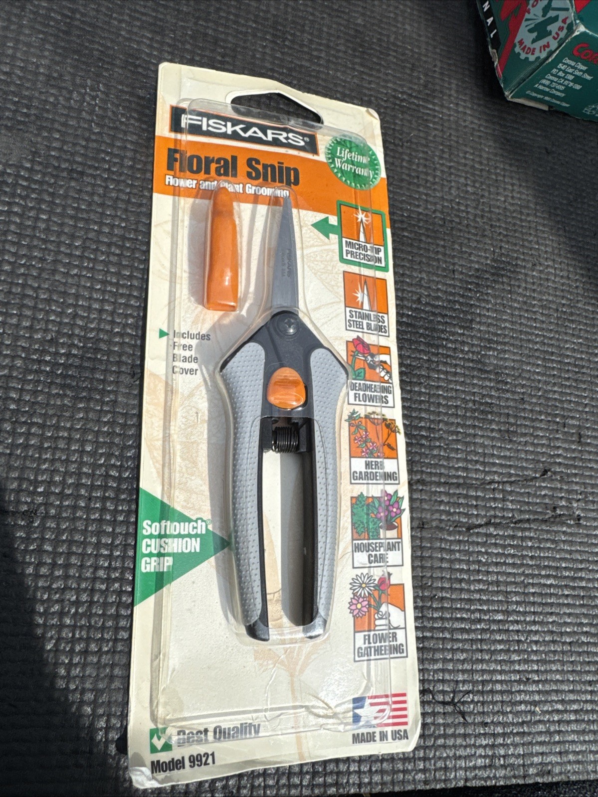 Fiskars USA FLORAL SNIP FLOWer  PLANT GROOMING 9921 Made USA!!! Cushion Grip