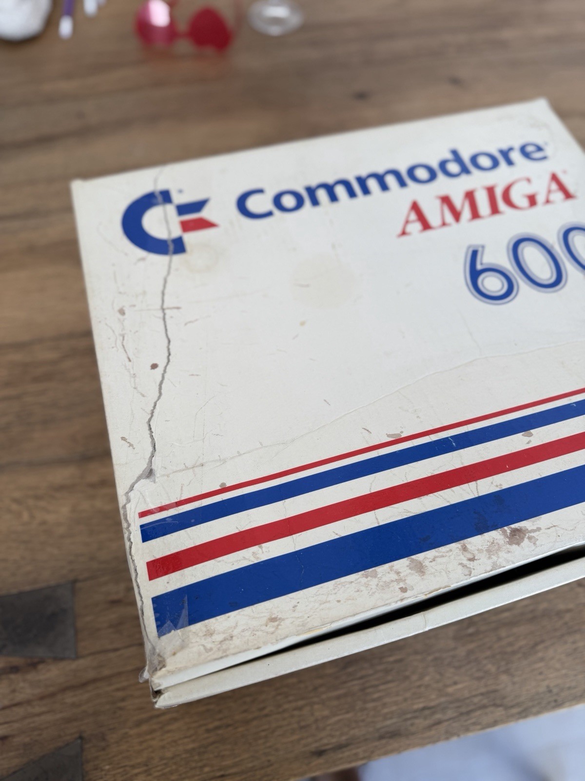 Commodore Amiga 600 , In Original Box, Super!!, 110v Power Supply.