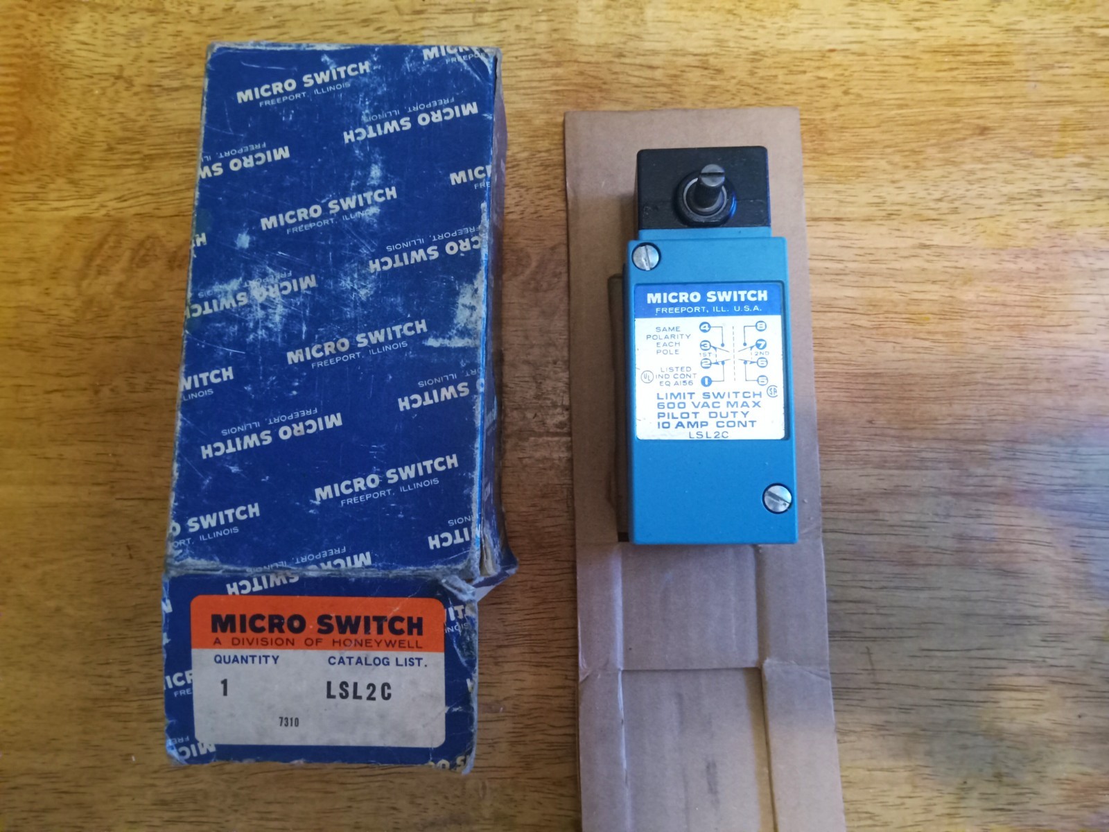 Honeywell Micro Switch LSL2C - 1 New 1 Used (Untested So AS-IS)