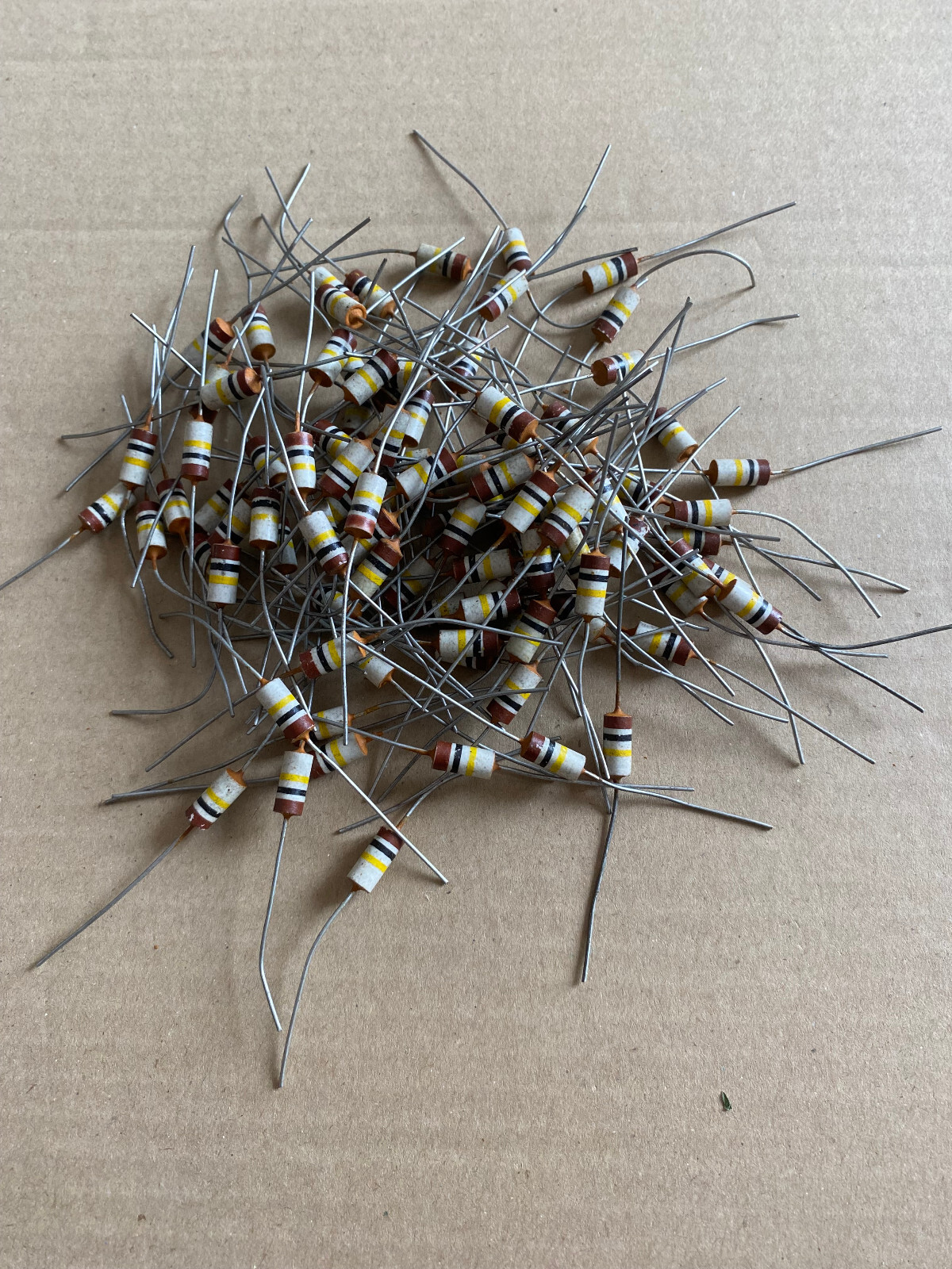 ONE LOT OF 100 VINTAGE NOS ERIE 100K RESISTORS FOR FUZZ FACE OR VOX AMP