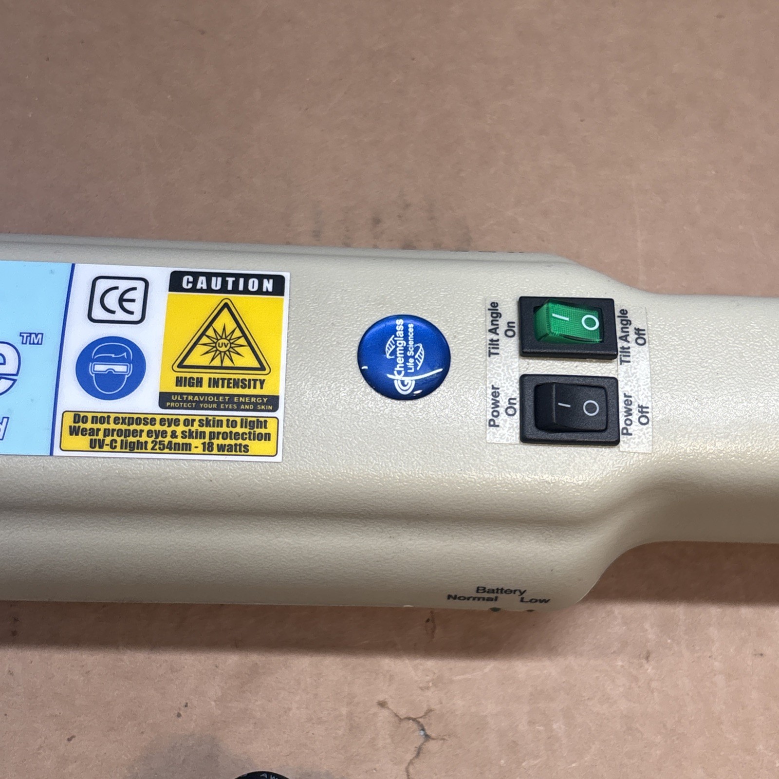Clear-Raze Handheld Disinfecting Wand Model CR-18-AA