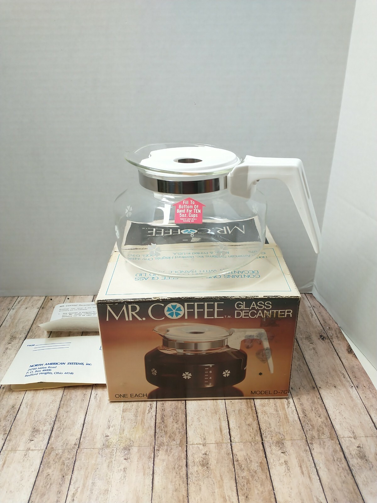 Mr Coffee 8 Cup Coffee Carafe Model D-7C 1975 White Decanter Vintage Opened