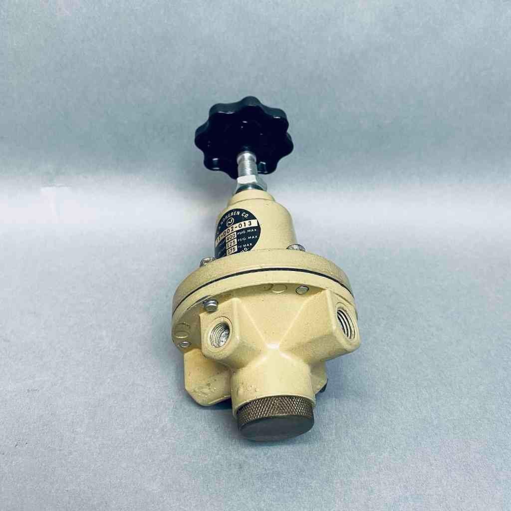 Norgren Precision Relieving Regulator 1/4 in. Ports 400 PSIG