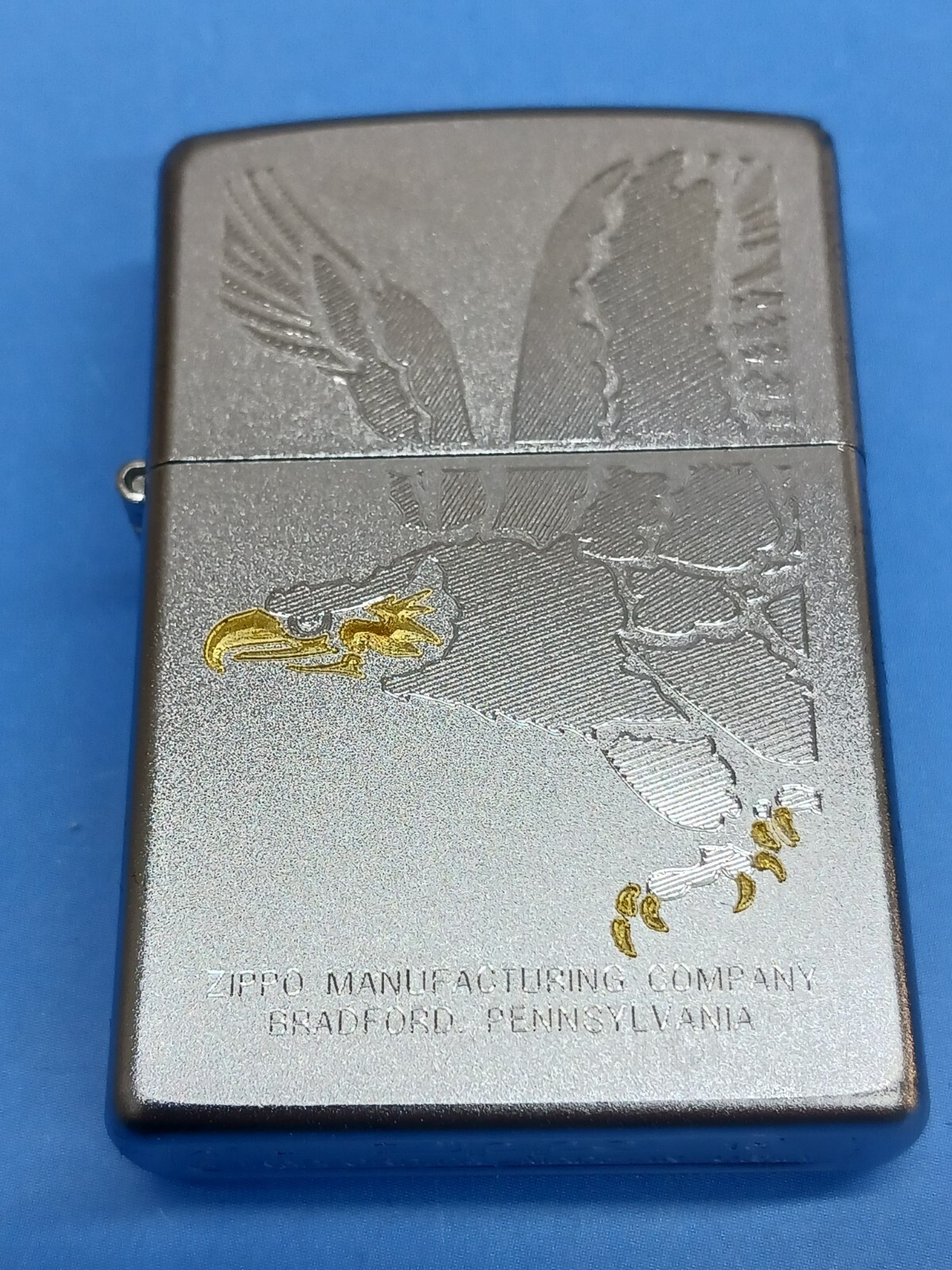 Zippo 28356 Eagle Satin Chrome