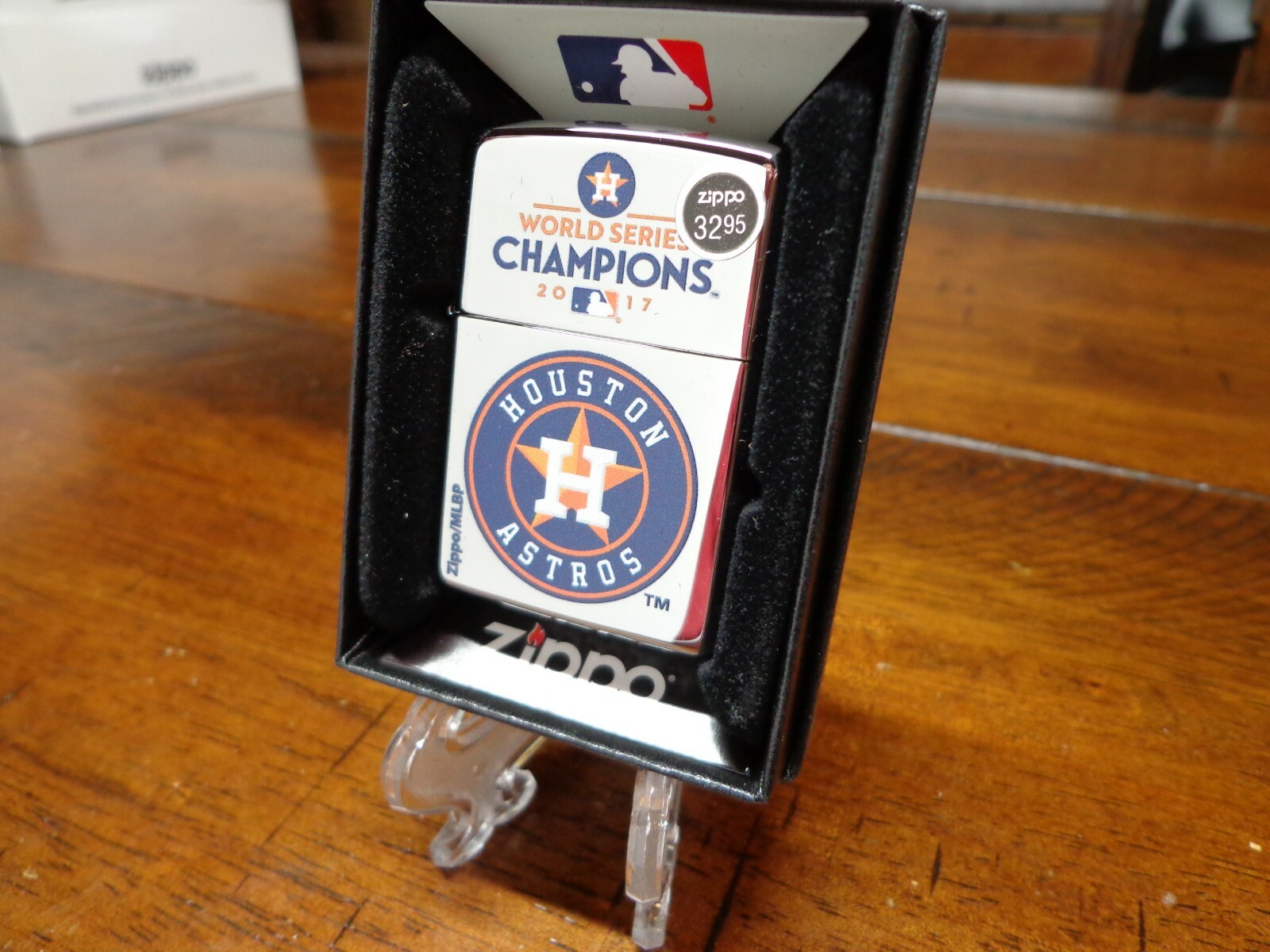 HOUSTON ASTROS WORLD SERIES CHAMPIONS 2017 MLB ZIPPO LIGHTER MINT IN BOX