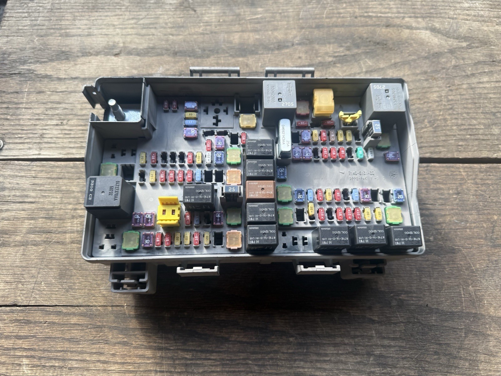 2022 Ram 2500 6.4L AT 4X4 TIPM, (under hood fuse box) ID: 68534754AA