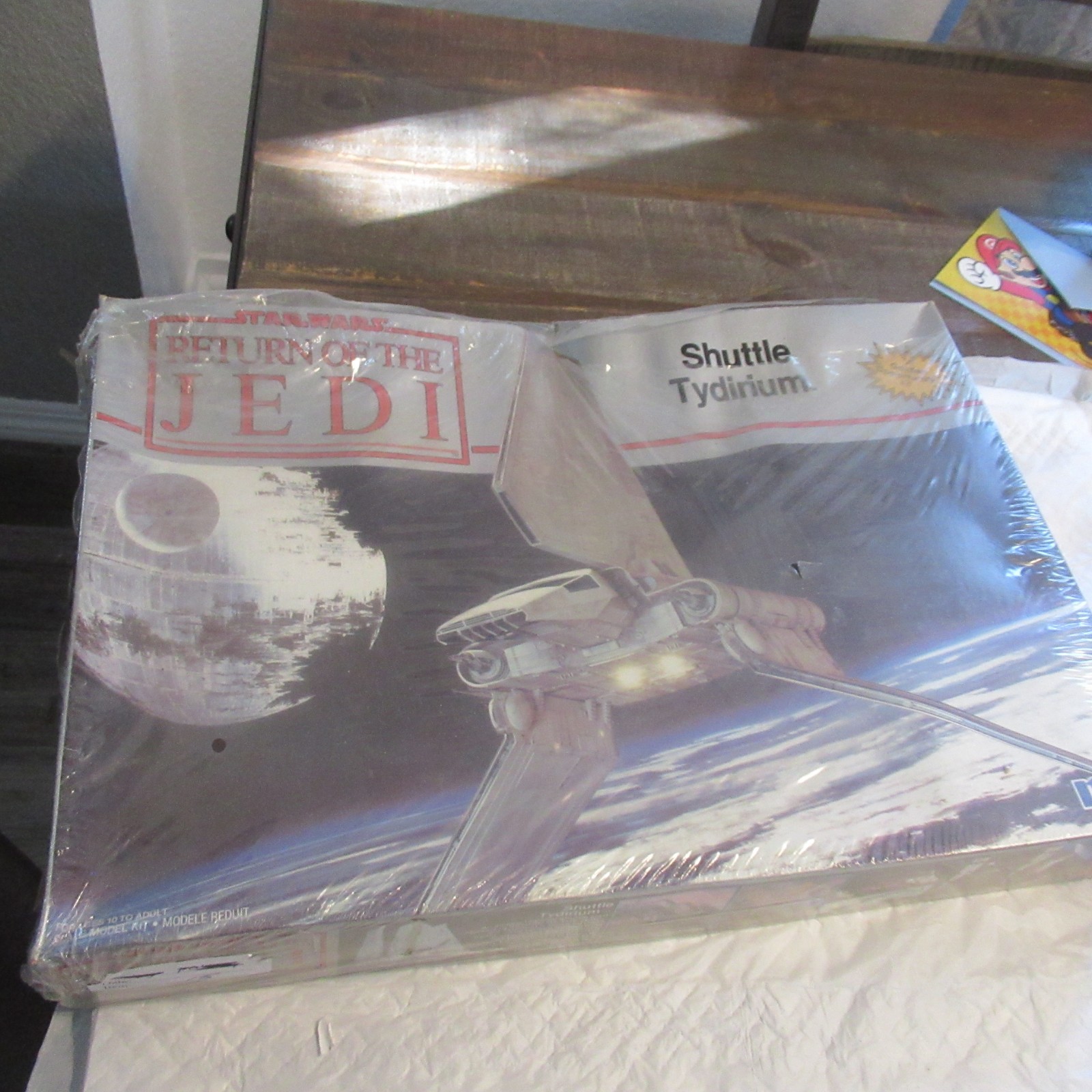 VINTAGE MPC  MODEL 1/72 SCALE UNOPENED SHUTTLE TYDIRIUM RETURN OF THE JEDI