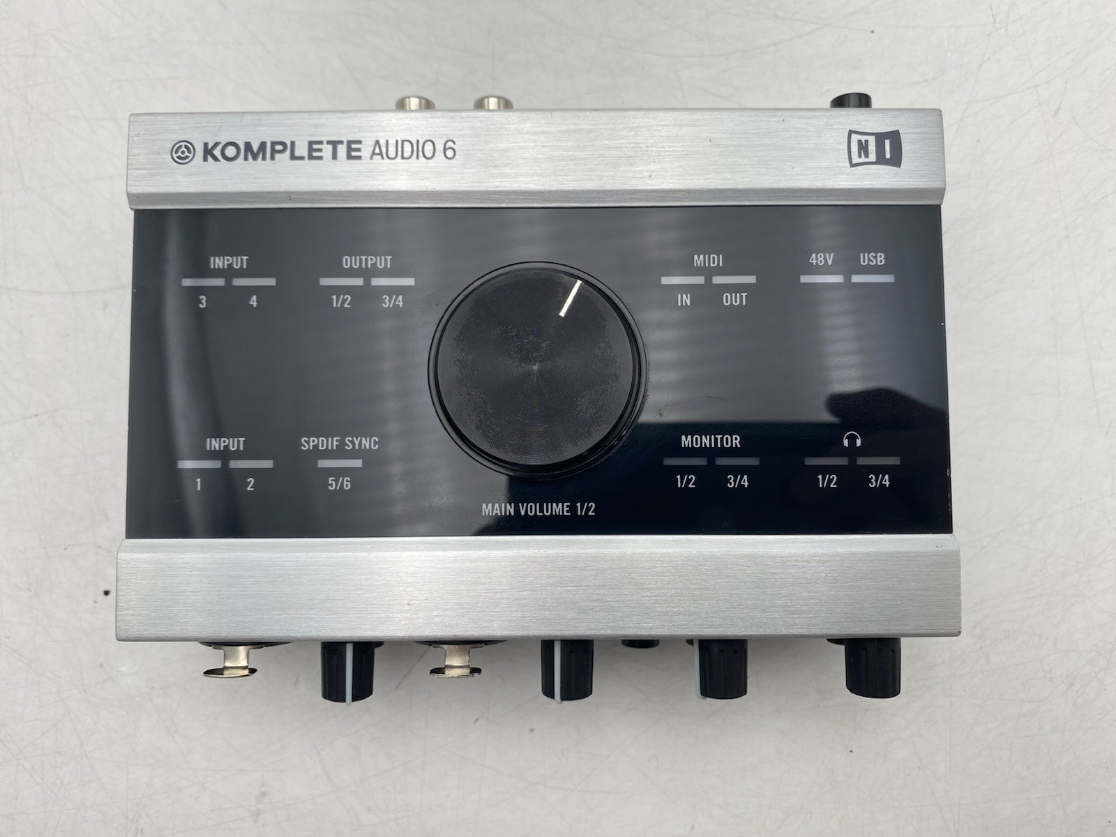 Native Instruments KOMPLETE AUDIO 6 Digital Recording Interface