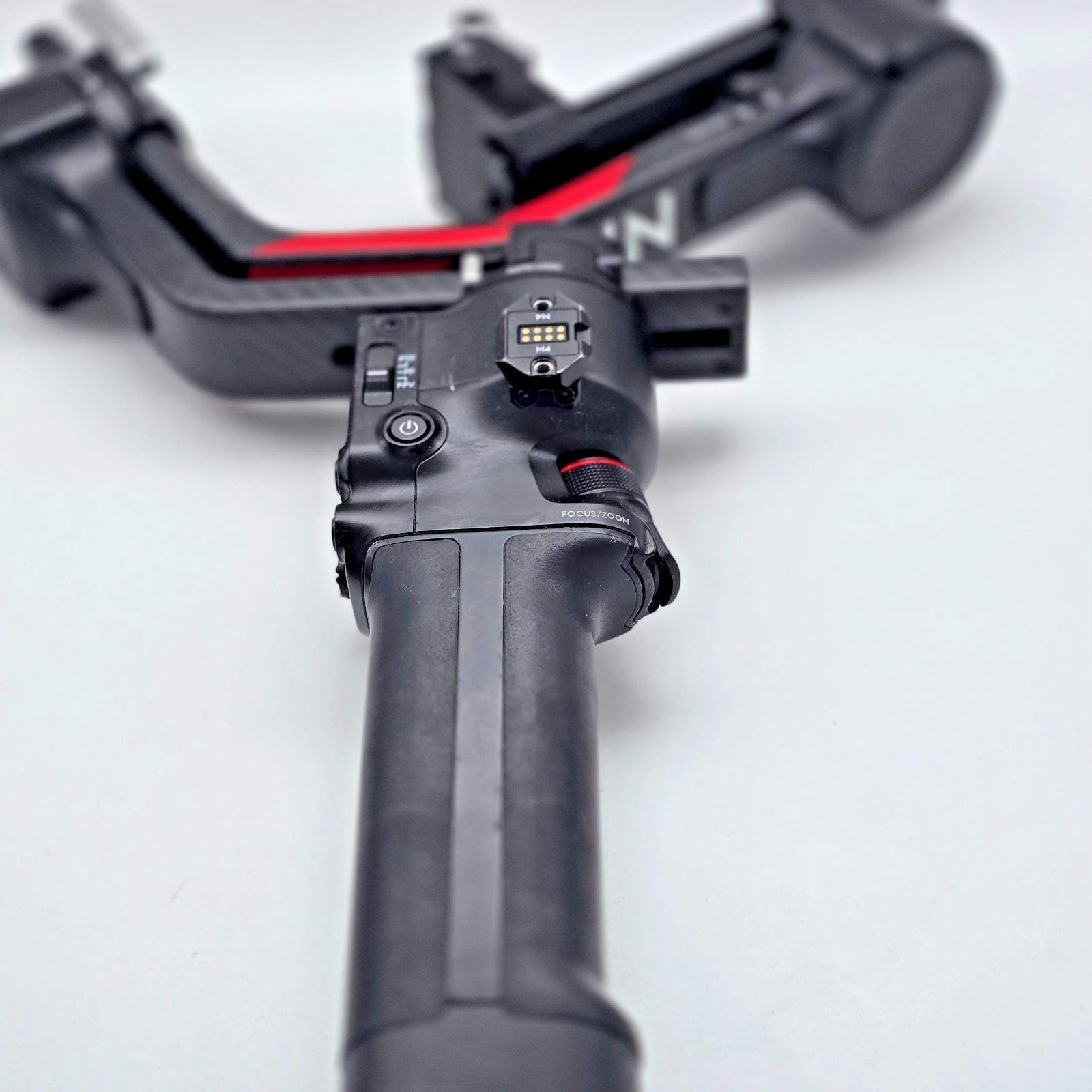 DJI RS 4 Pro 3-Axis Motorized Gimbal Stabilizer for Camera, Gimbal Head