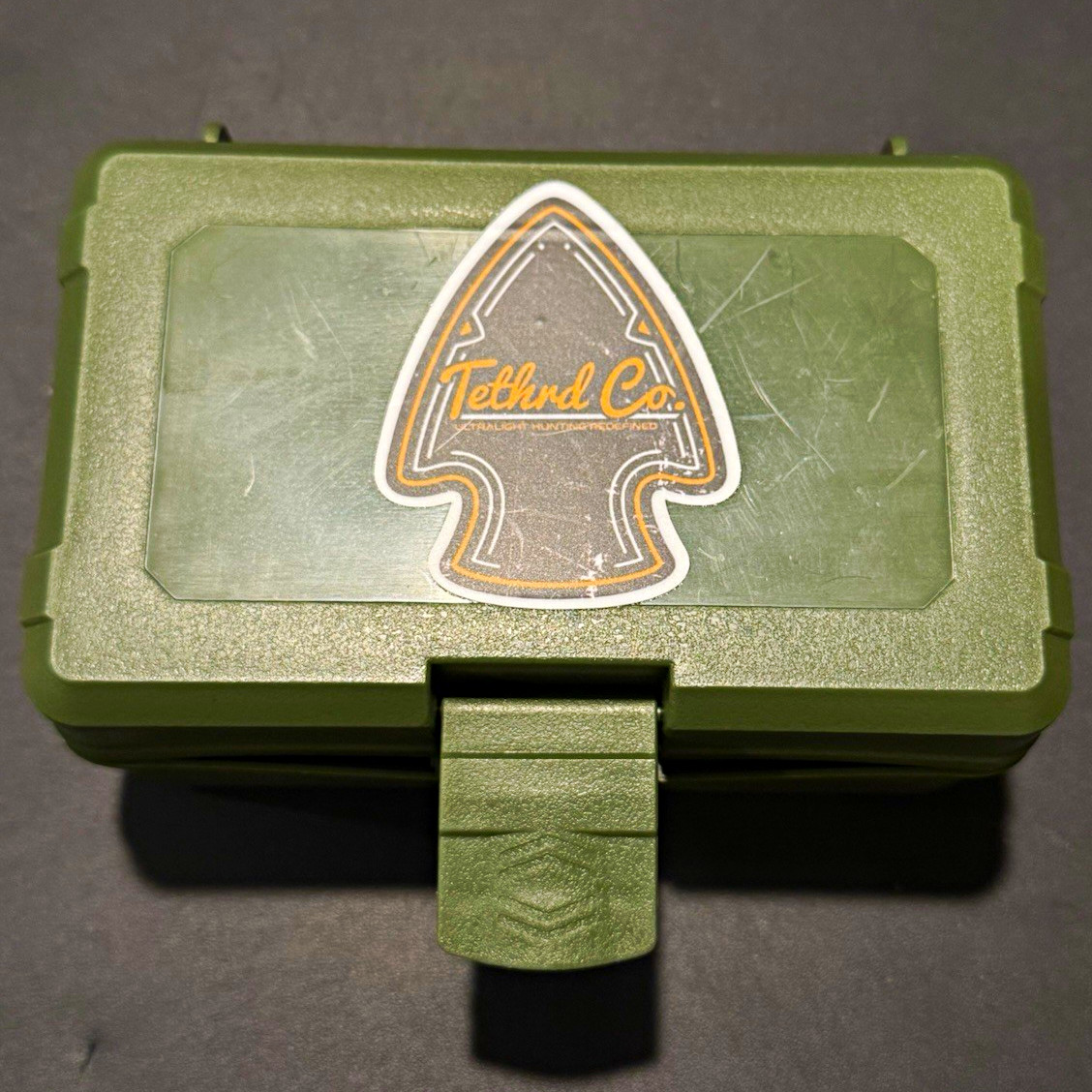 Broadhead Case includes various unused 100g broadheads
