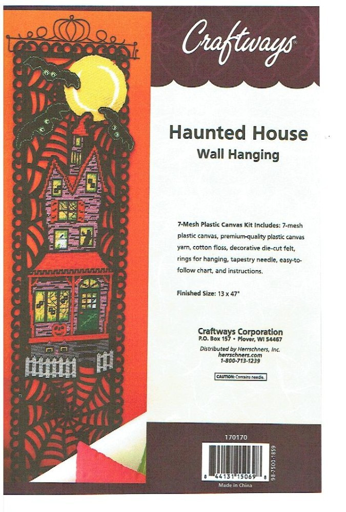 HAUNTED HOUSE  Wall Hanging  plastic canvas  PATTERN (#TF0150)