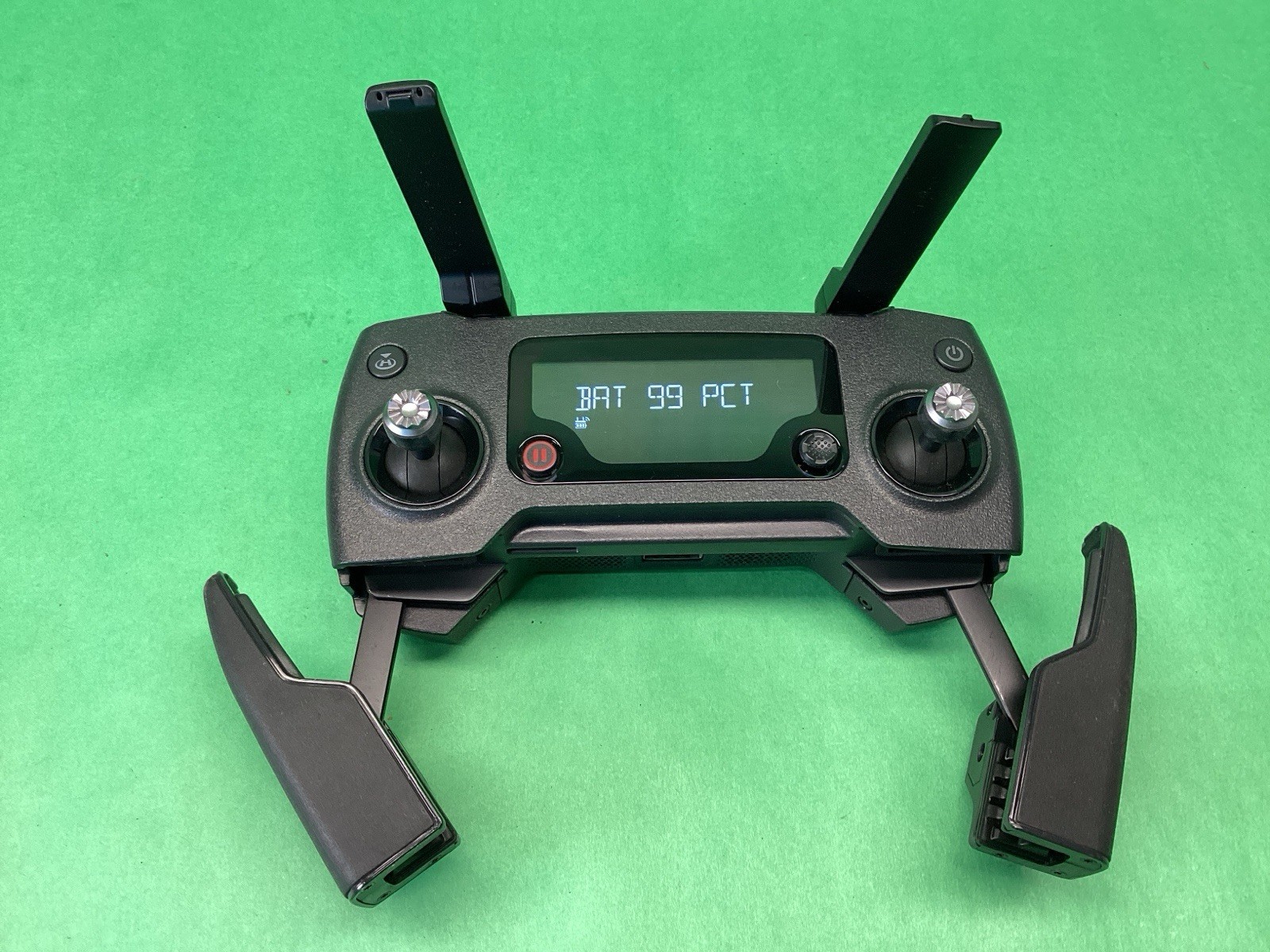 DJI Mavic Pro GL200A Drone Radio Remote Control - POWERS ON - UNTESTED