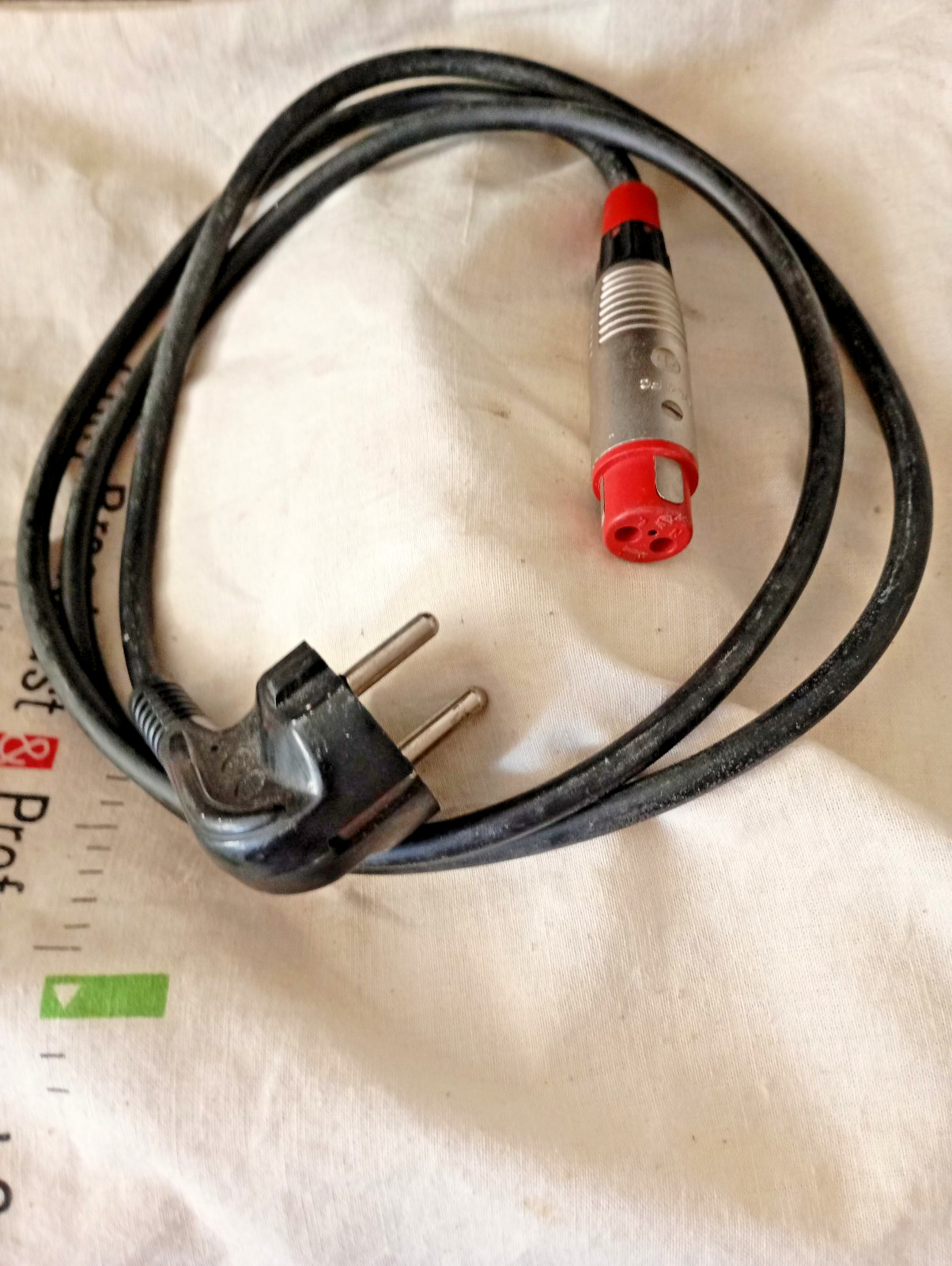 Neutrik XLR 2 Pin Interconnect Cable Power 230 Volt