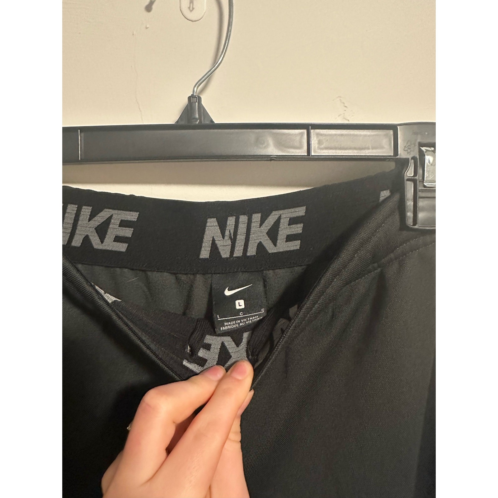 Men’s Gray Large Nike Joggers