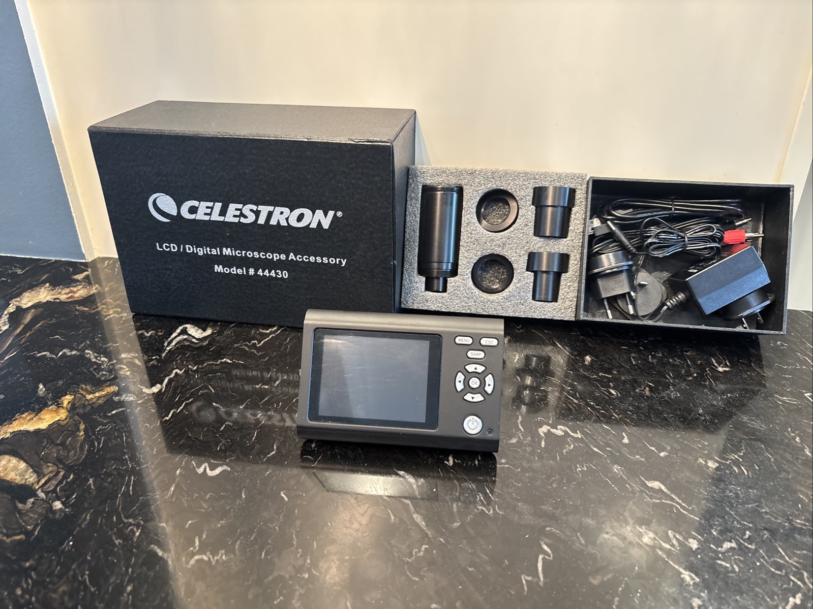 Celestron Digital LCD Display w/ Digital Camera Microscope Accessory Kit 44430