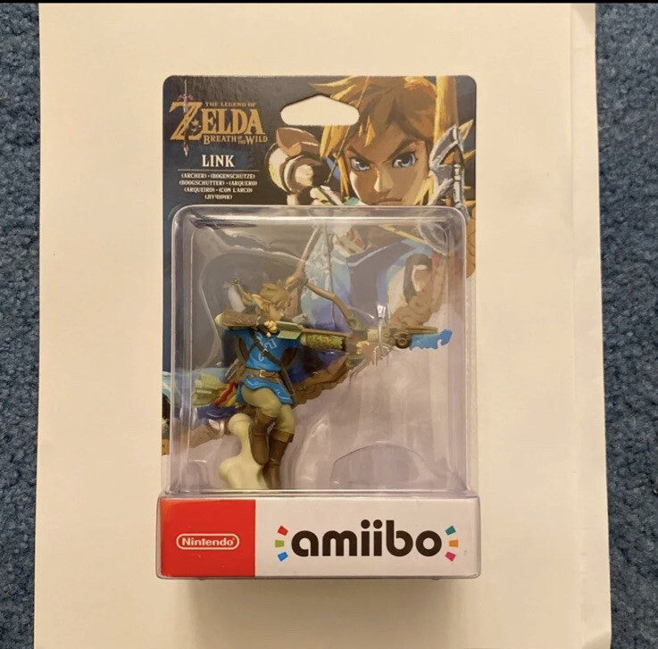 Nintendo Link Archer Amiibo - The Legend of Zelda: Breath of the Wild Authentic