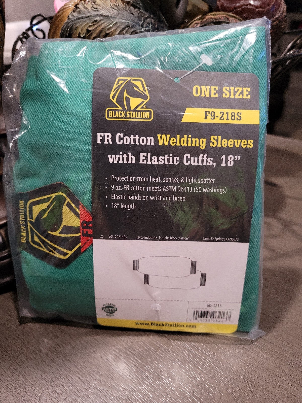 Black Stallion F9-218S 18" Green Flame Resistant Cotton Sleeve with Elastic Cuff