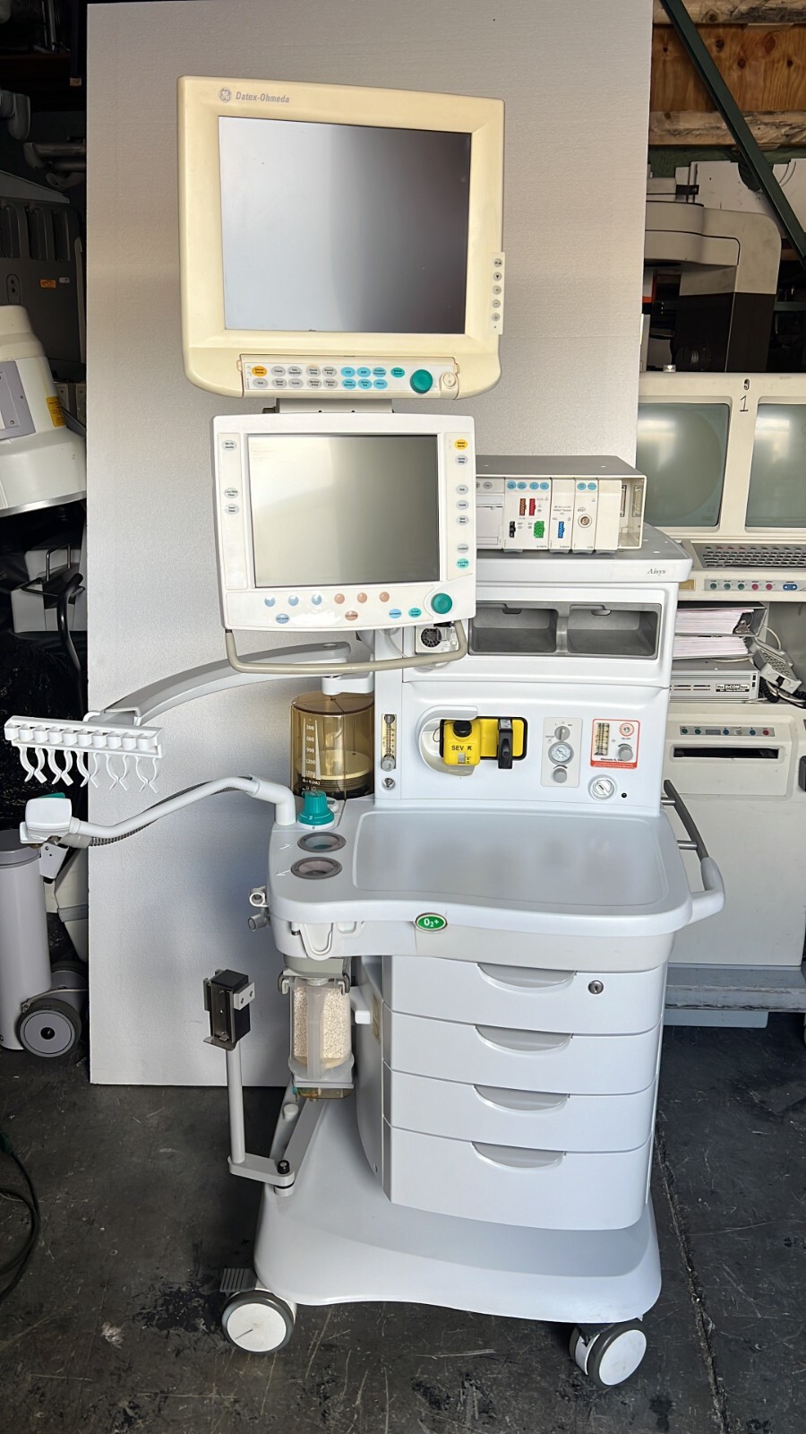 Ge 1011-9000-000 Refurbished  Aisys  Anesthesia Machine Version 6.20(E882)