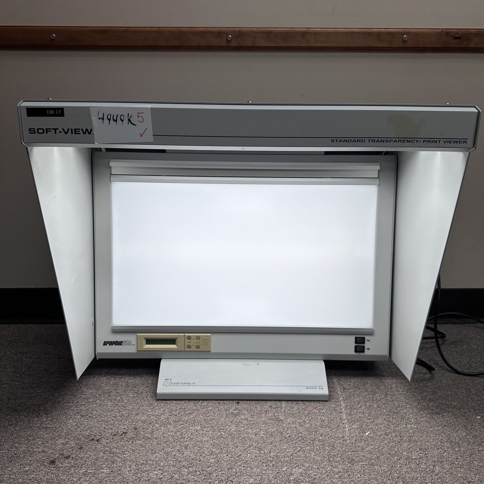 GTI Soft-View SOFV-1e Graphiclite D5000 Transmission/ Reflection Print Viewing