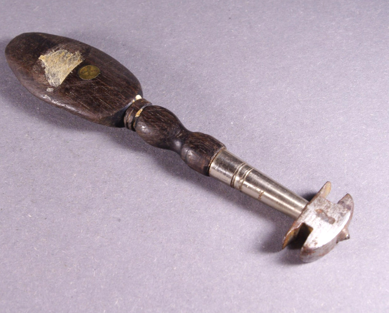 Very old diamond glass cutter (№1004)