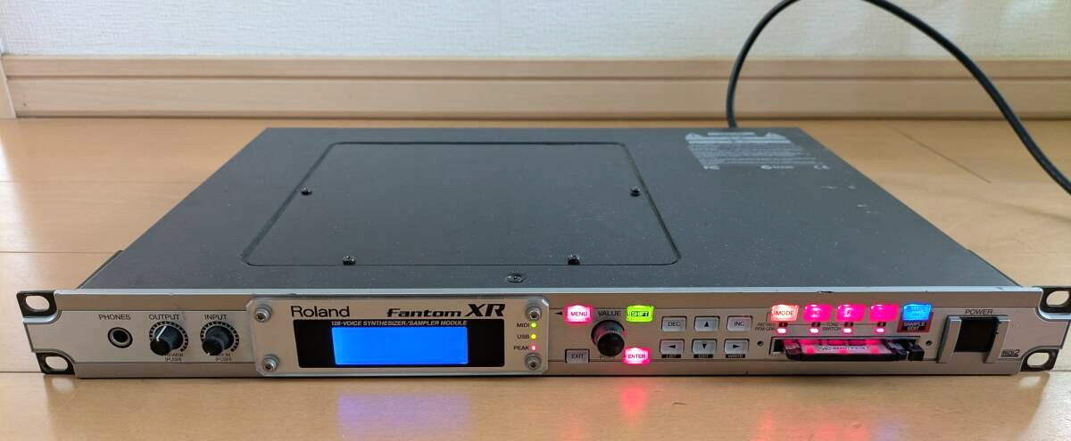 Roland Fantom-XR Rack Synth Sampler Module 128 Voice USB MIDI Pro