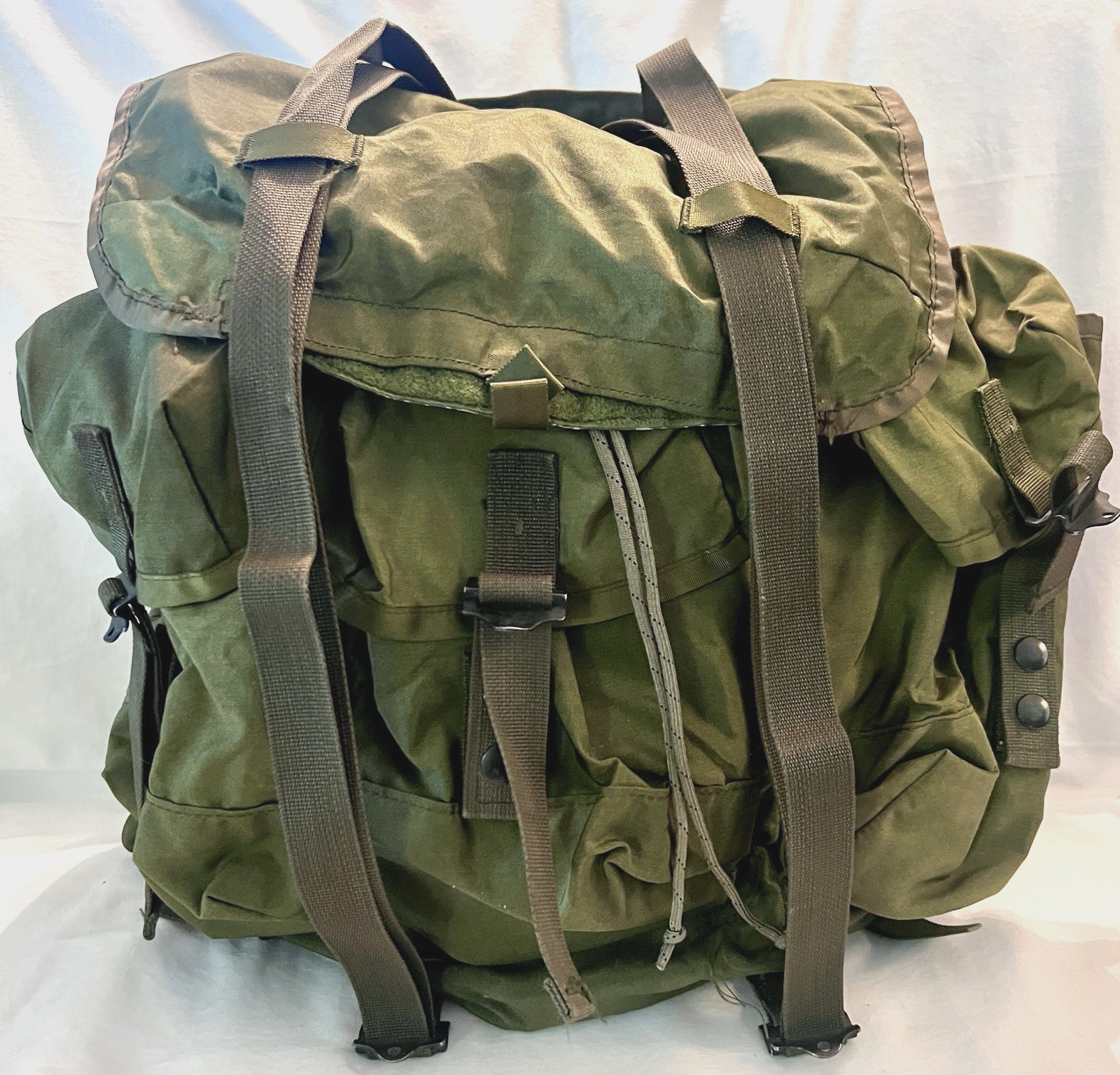 US Military Alice Medium Combat Nylon Field Pack NO Straps Rucksack LCI OD Green