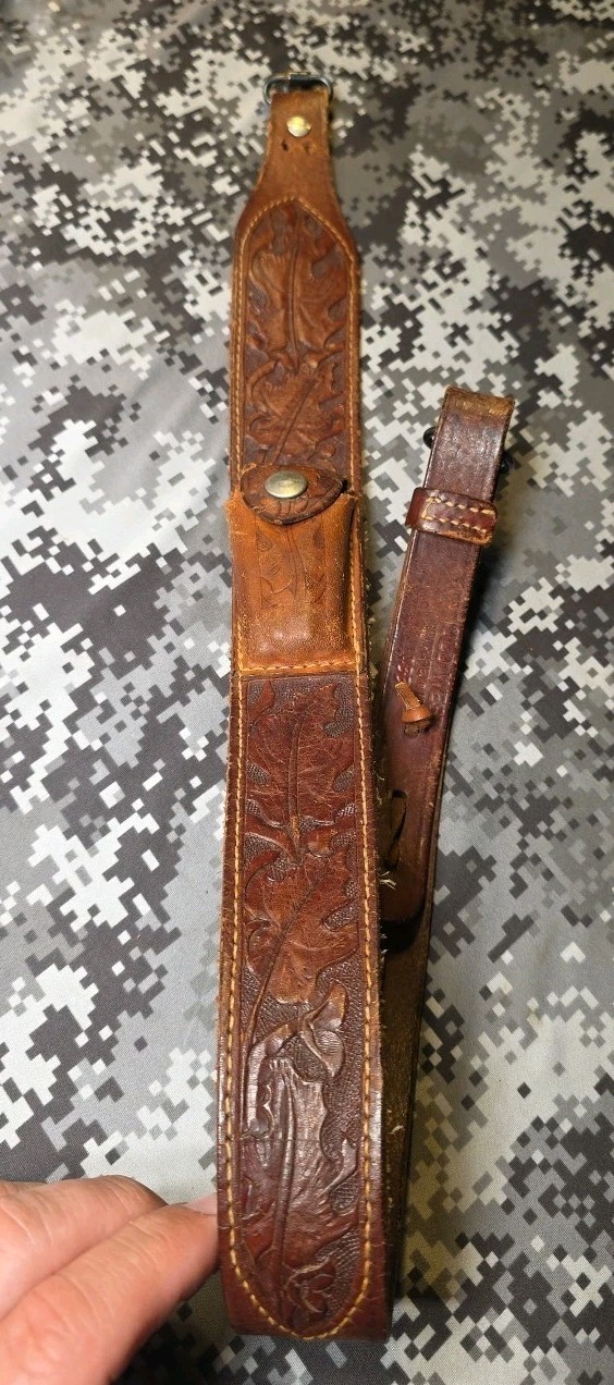 OLD WEST TOOLED OAK LEAF POUCH HANDCRAFTED LEATHER SUEDE BACKED RIFLE SLING