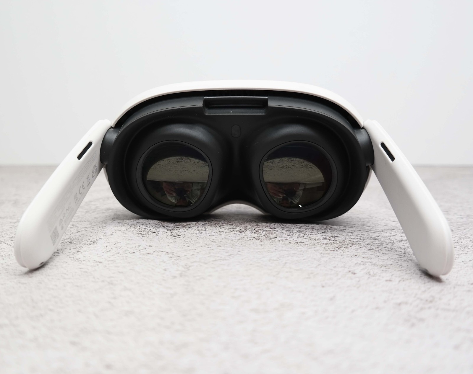 Meta Quest 3 128GB VR Headset BROKEN