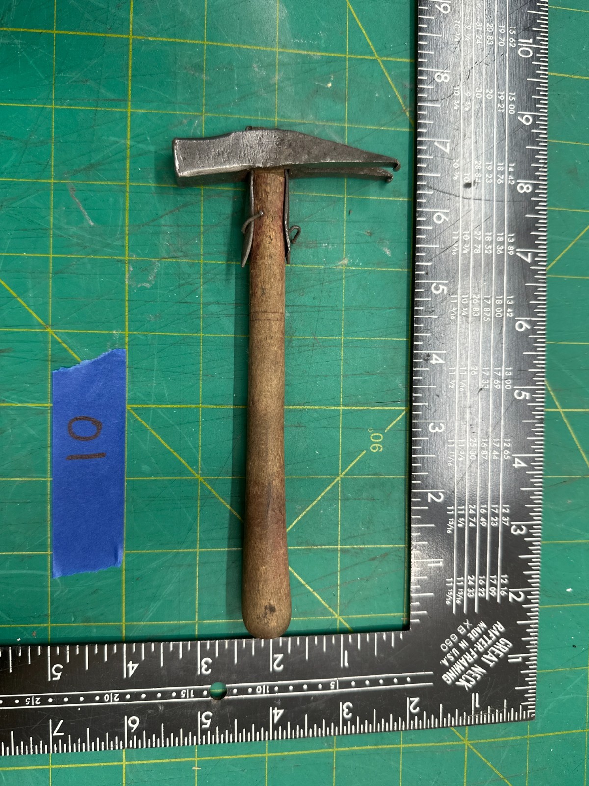 Vintage 7'' Long Great Neck Rafter Framing Hammer Wood Handle Made in USA
