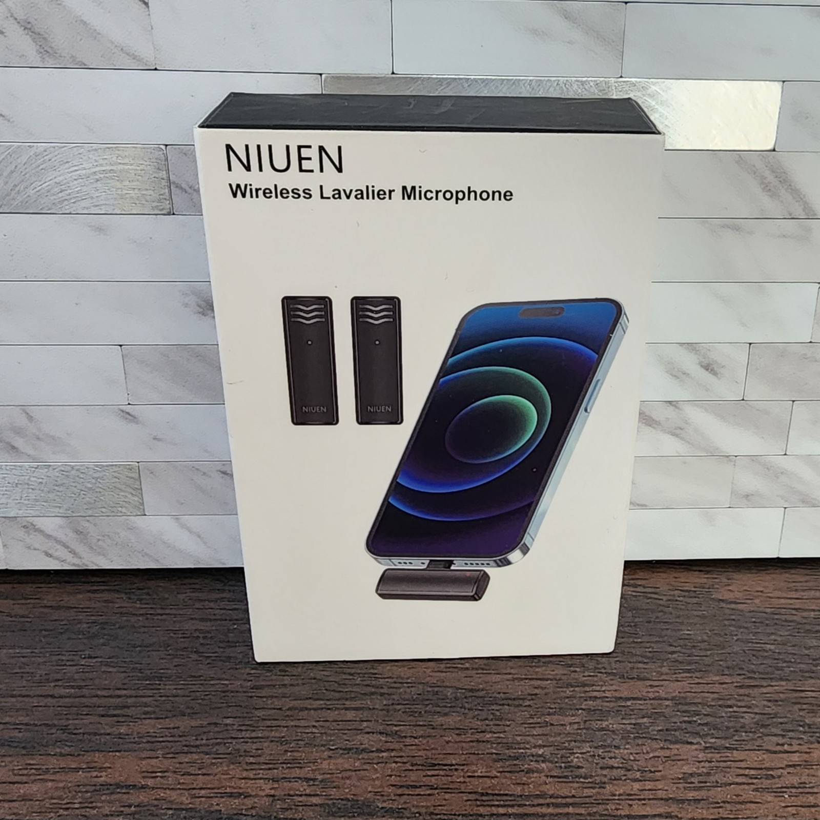 NIUEN Dual Wireless Lavalier Dual Microphone 2 Person Lightning iPhone Vlog