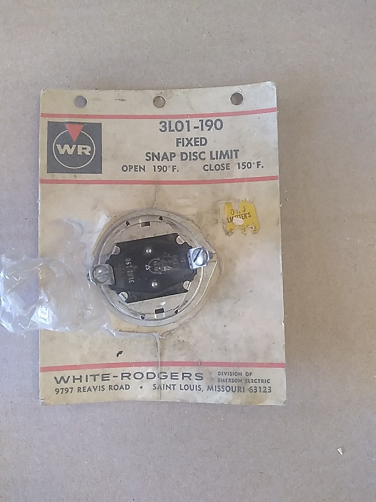 WHITE-RODGERS 3L01-190 Fixed Snap Disc Limit. Open 190°F, Close 150°F.