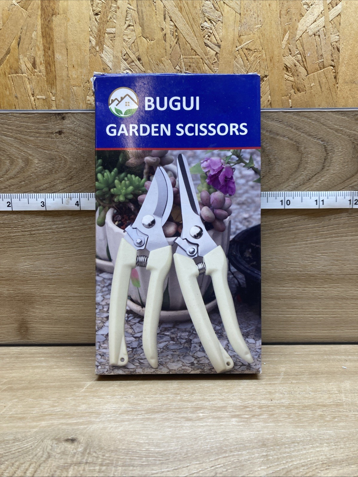 BUGUI Garden Shears Set of 2, Includes 1 Bypass Pruning 7"+7.5" (C012), Ivory