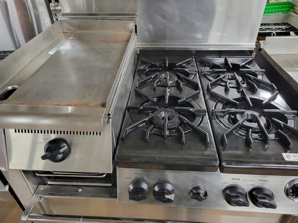 Wolf Range Com/Home 4OB with 12" griddle