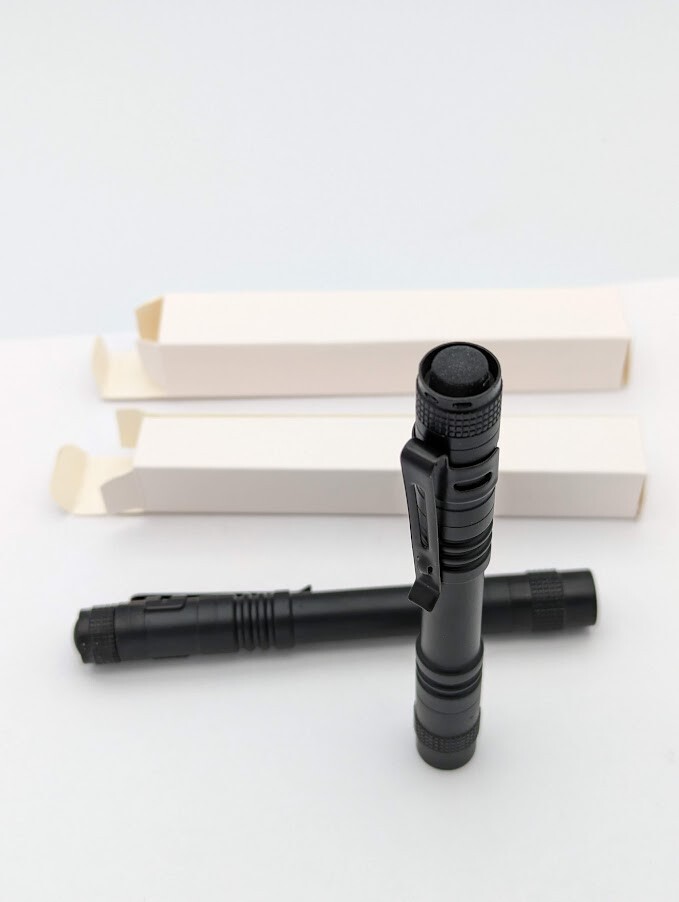2 Pack Tactical Red LED Flashlight Red Torch Best Mini Red Clip Handheld Light