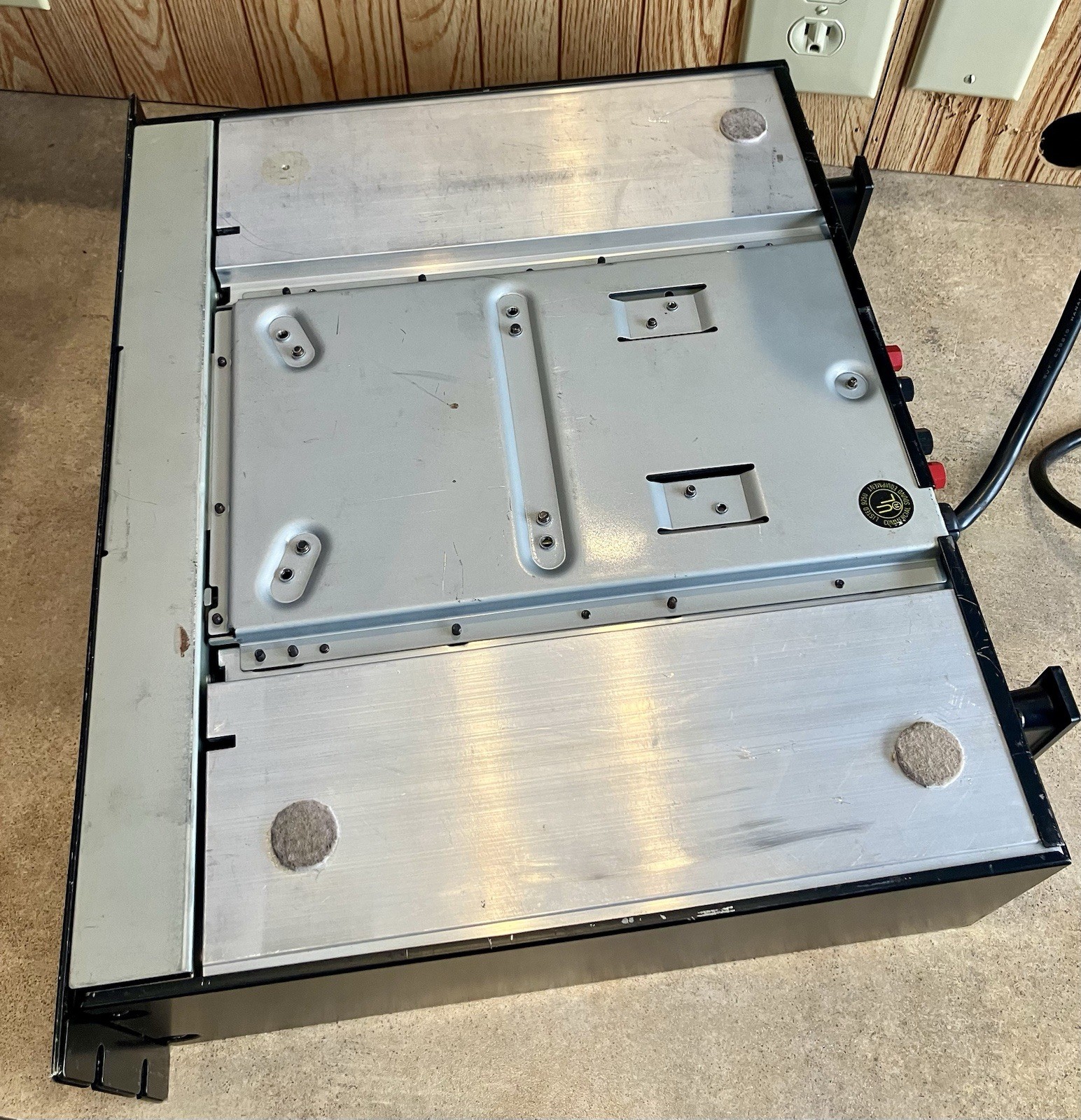Yamaha P2350 Power Amplifier Tested Working