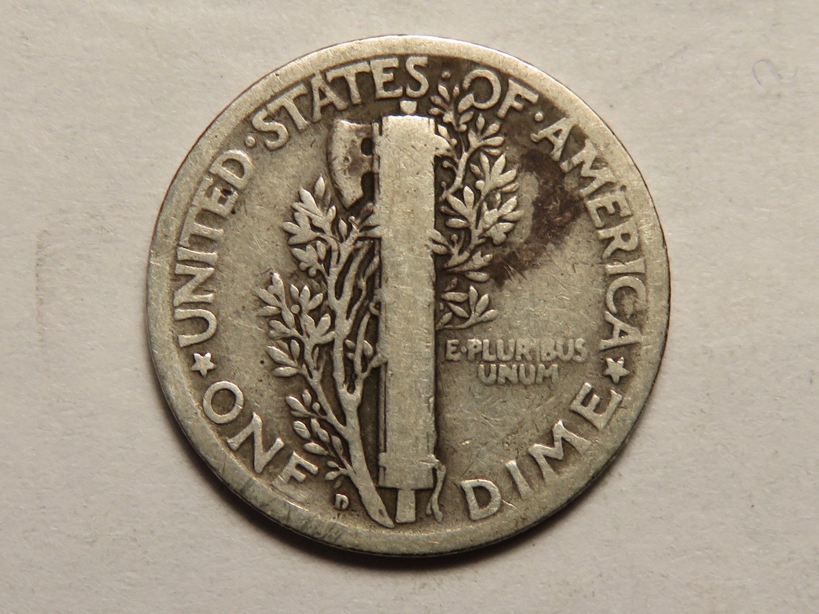 1926-D Mercury Dime Grading VG; Dig on Obverse Rim