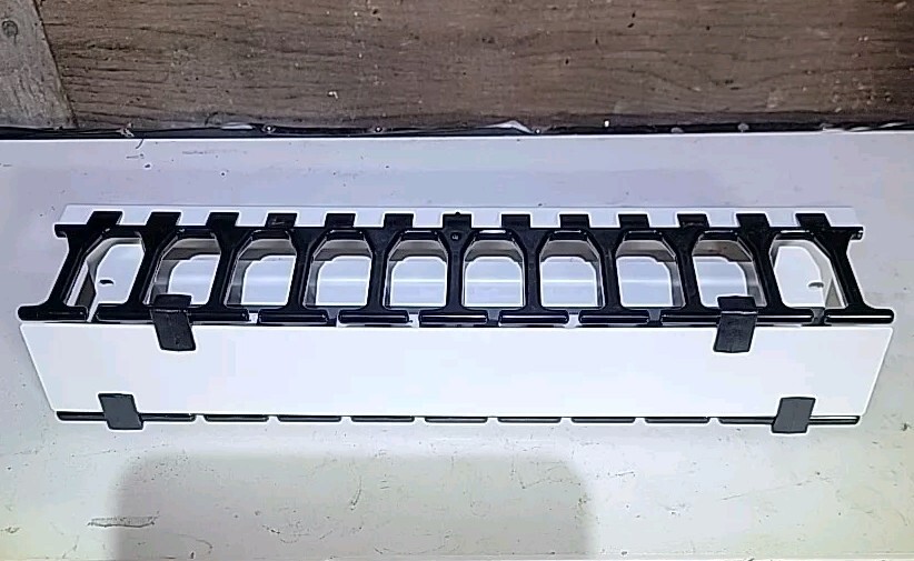 CHATSWORTH PRODUCTS (CPI) | 30130-E19 Cable Manager, Cable Manager, Horizontal,