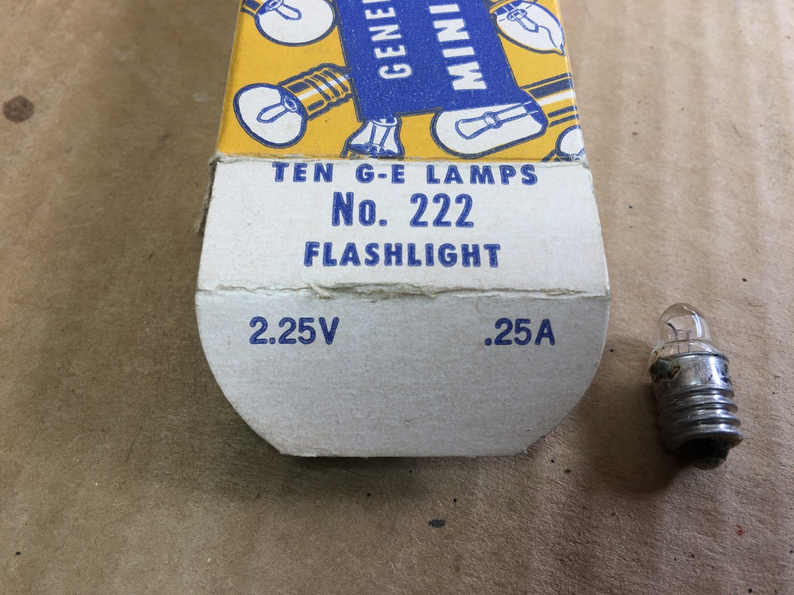GE Aircraft Lamps 222 2.25V   .25A