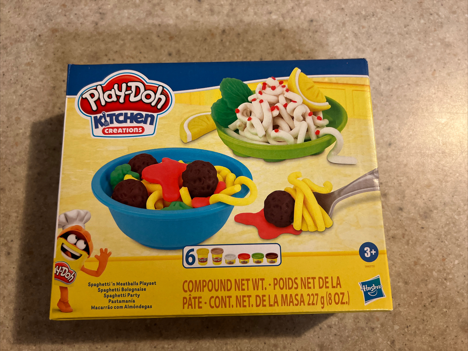 Play Doh Kitchen Creations Spaghetti 'n Meatballs Playset