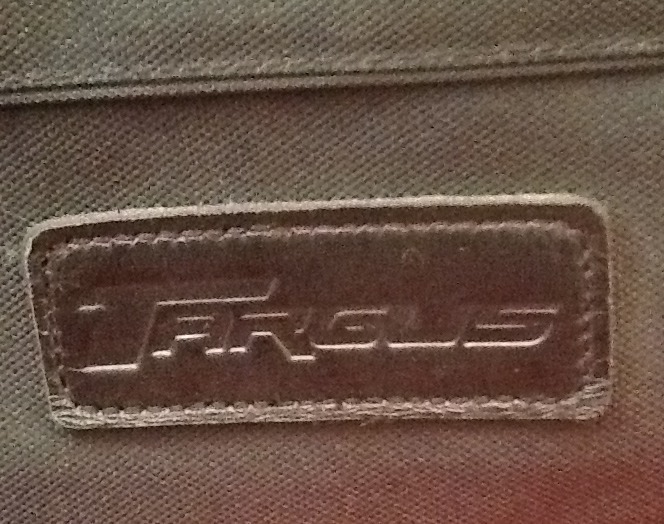 USED TARGUS Premium Nylon 13" Laptop Carrying Case w/ Padded Shoulder Strap