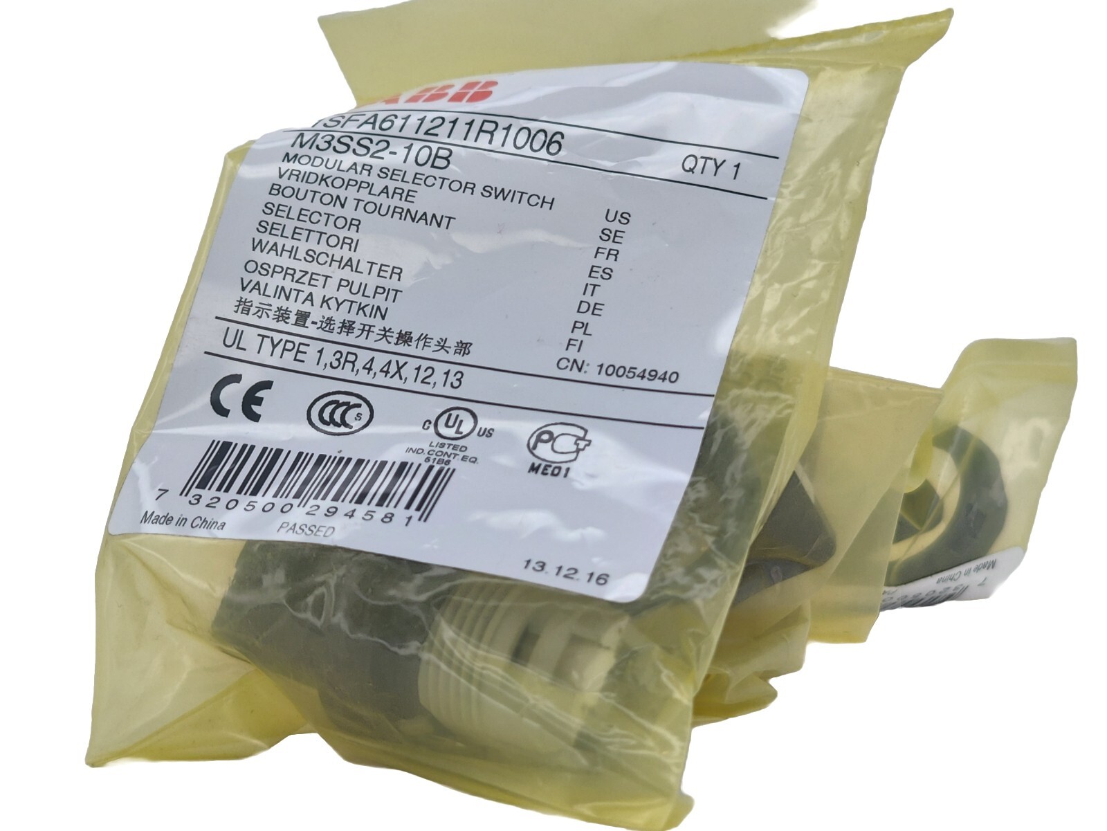 *2 PCS* ABB push button switch M3SS2-10B