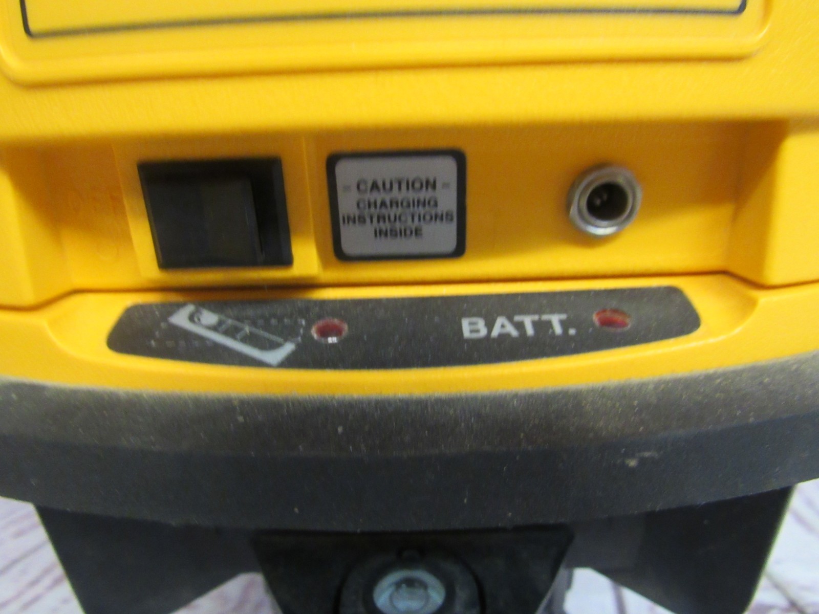 Spectra L500C Self-Leveling Precision Laser with Receiver