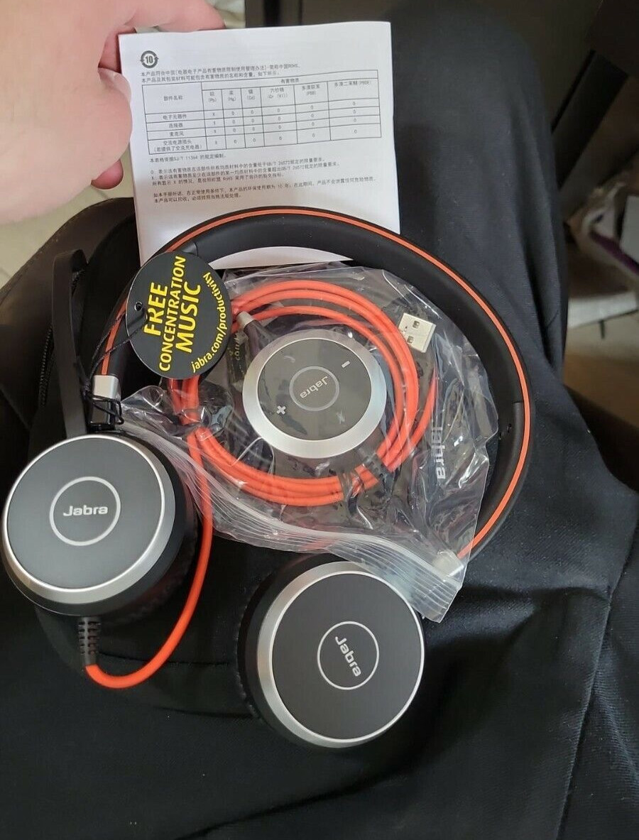 Jabra Evolve 40 MS Stereo Black Headsets W/ ENC010 & Zipper Case