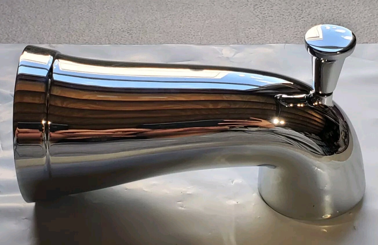 Pfister Ladera Tub/Spout Only In Polished Chrome