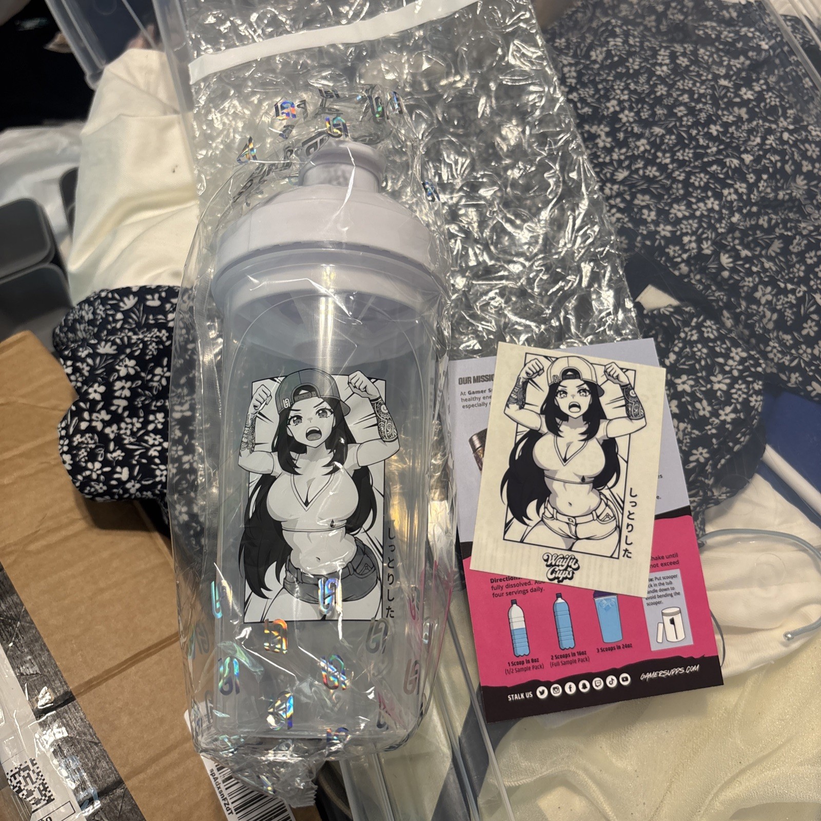 [ SEALED / UNOPENED / NEW ] GamerSupps "Waifu Cups x Moist Cr1tikal" W/ Sticker