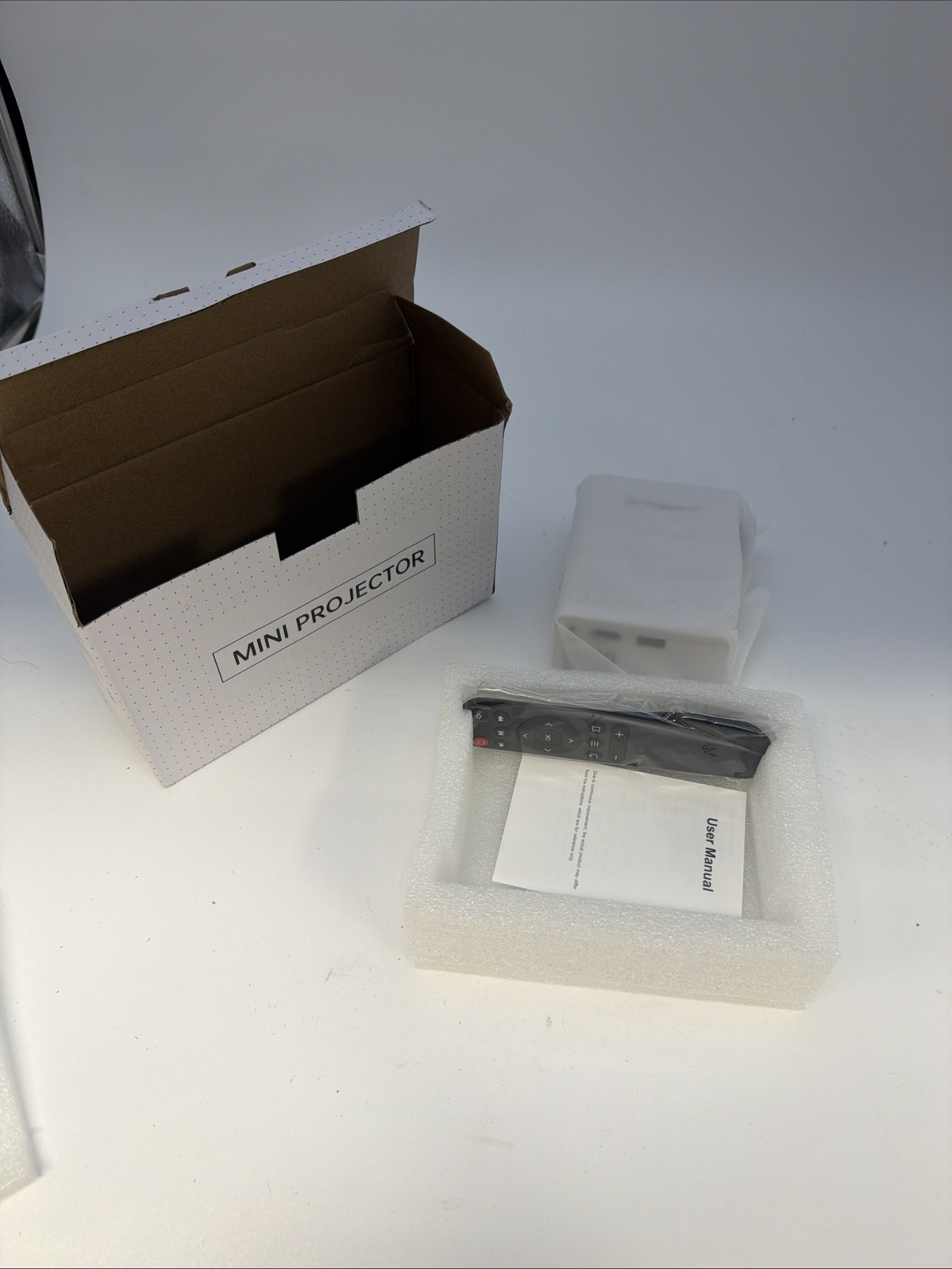 Mini Projector Z1 LED Portable White Desktop Projector