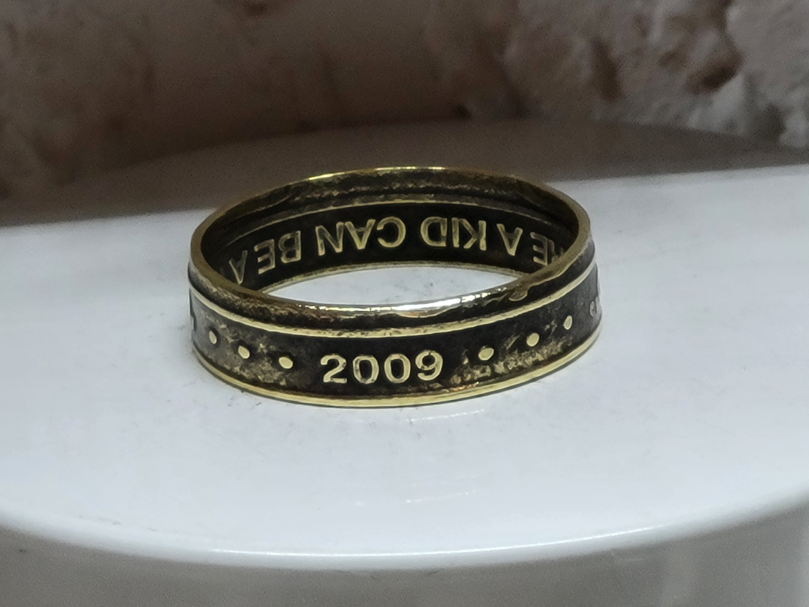 CHUCK e CHEESE - 2009 - Size 12 Token Coin Ring