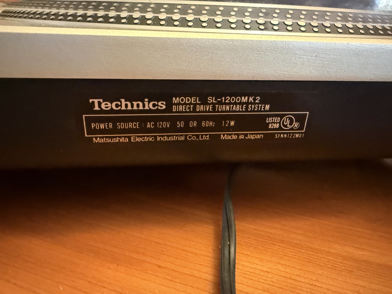 TECHNICS SL-1200MK2 PROFESSIONAL DIRECT DRIVE TURNTABLE