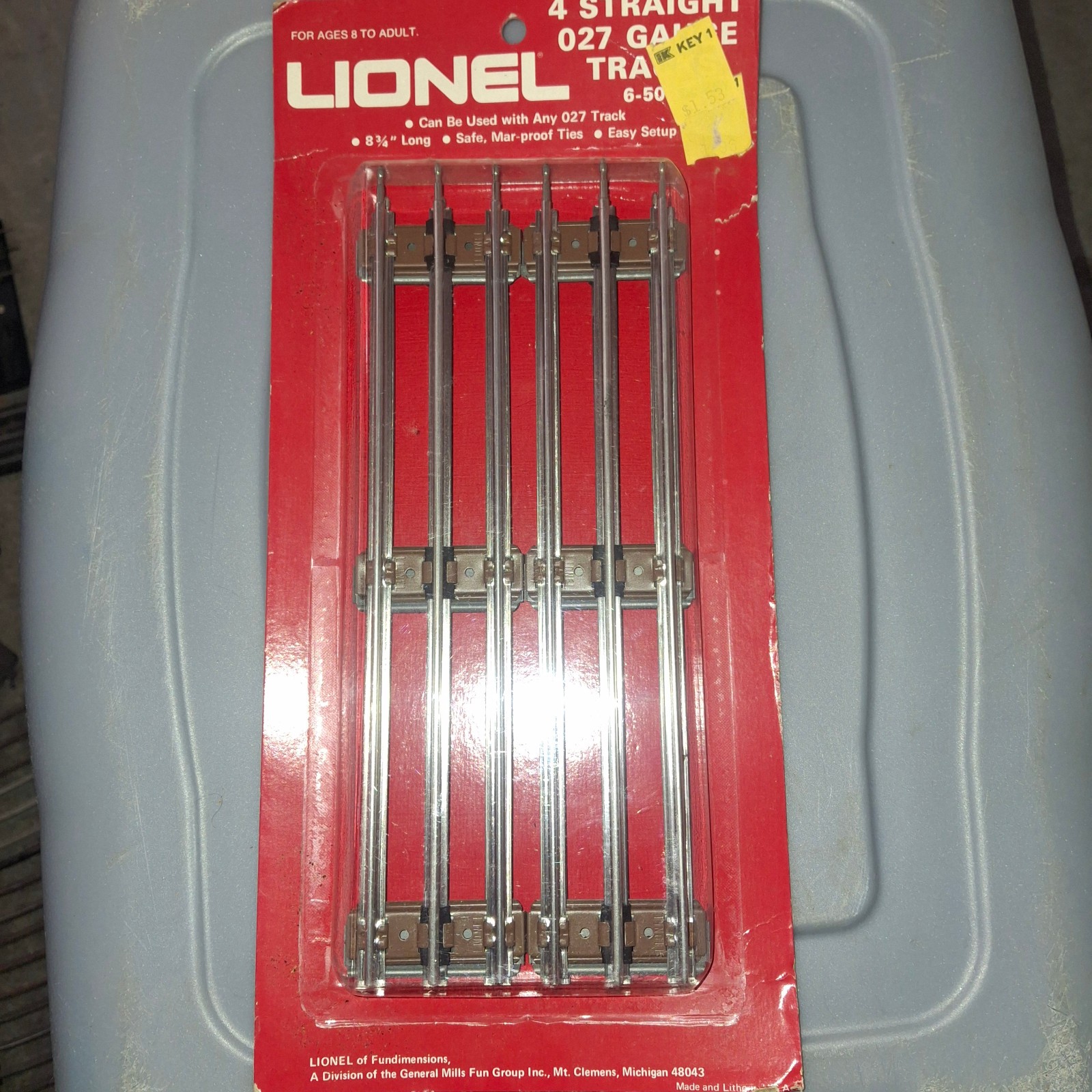 LIONEL Train 4 Straight 027 Gauge Tracks 6-5017 8-3/4"  Long NEW Old Stock NOS