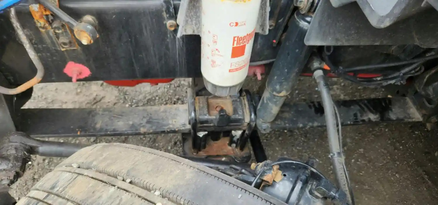 (Used) 2019 International LT625, FRONT LEAF SPRINGS Front Leaf & Springs  P-5812